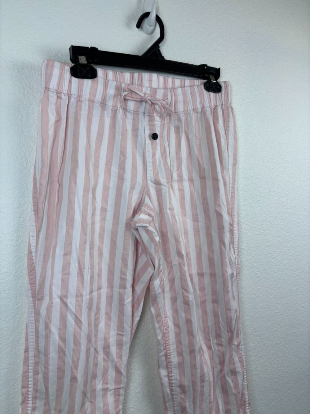 Emily & Meritt pottery barn teen juniors medium pink striped crop sleep pants - Picture 2 of 4